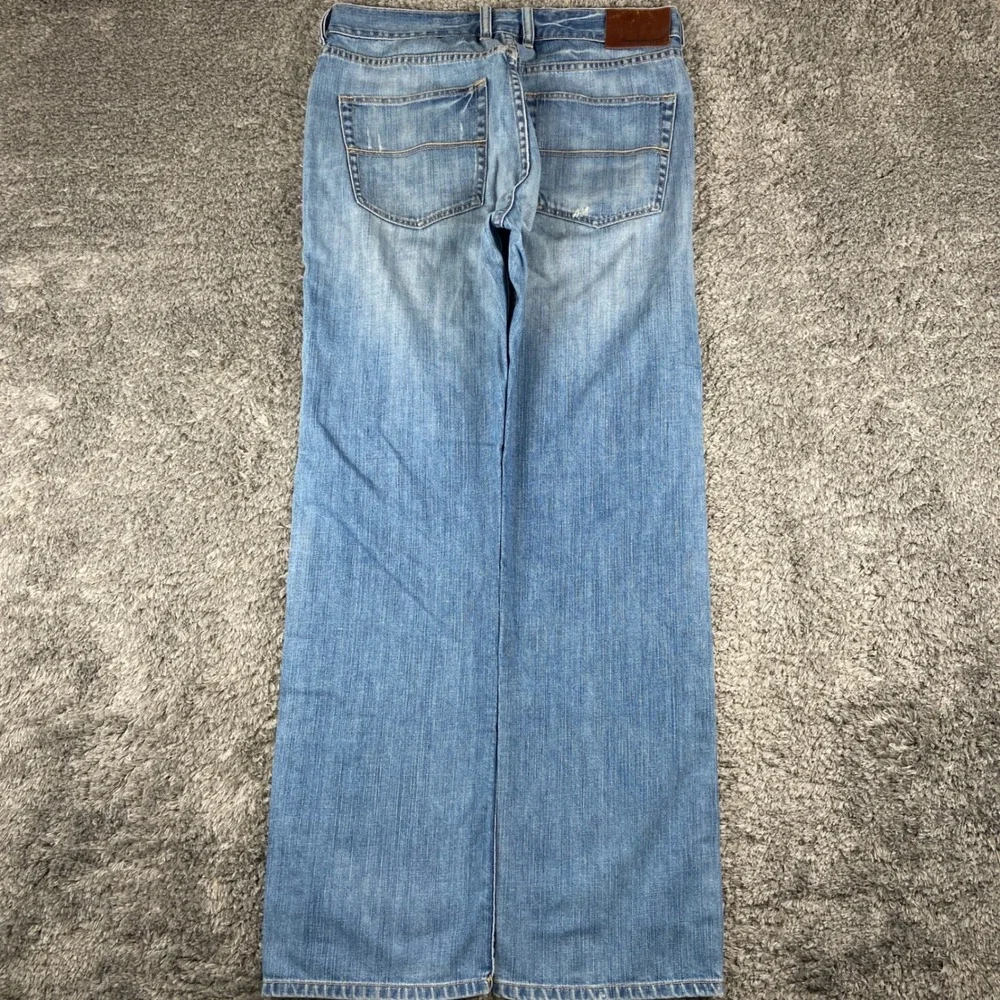 Tommy Bahama Standard Jeans Mens‎ 35x34 Blue Denim Straight Leg Casual Faded